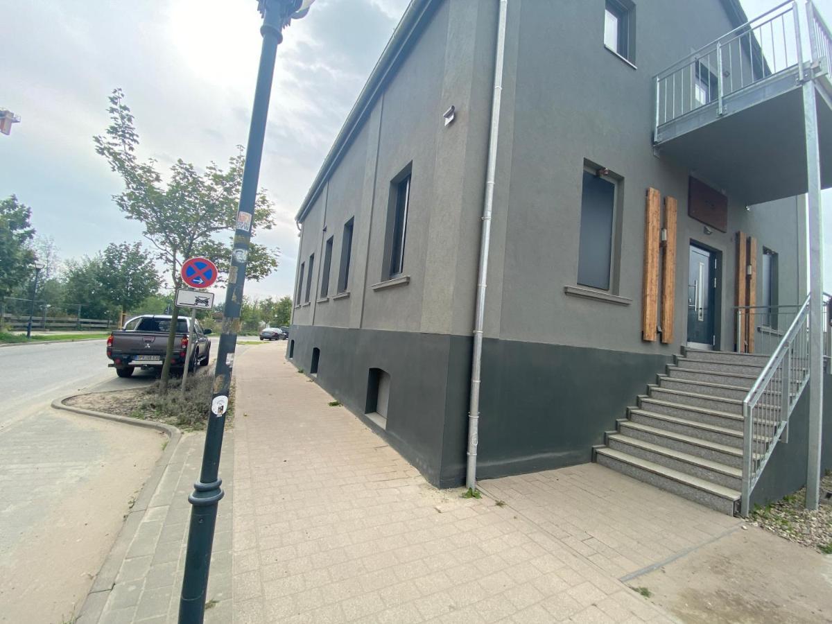Prima Inn Unterkunft Direkt Ueber Der "Bar Am Minimax" نيوروبين المظهر الخارجي الصورة